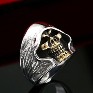 skull ring