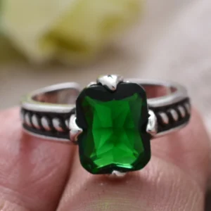 green stone ring