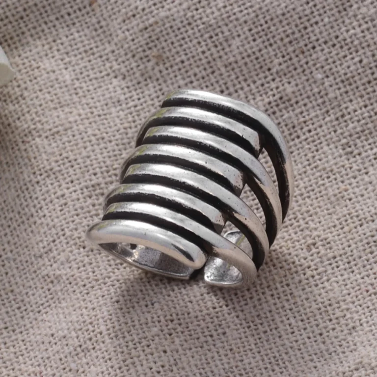 Twist ring