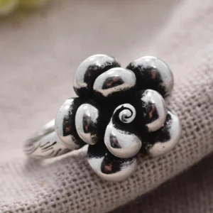 Flower ring 