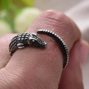 crocodile ring 