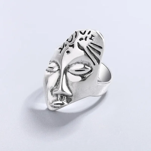 Face ring carved on it of the best designs - Image 4