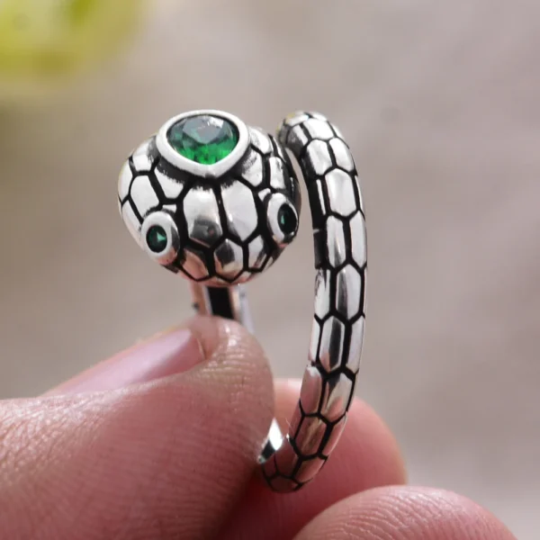 Cobra ring Snake Animal Green Crystal majestic - Image 4