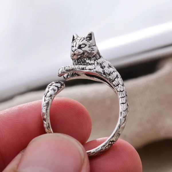 Cat Ring for Pet Lovers luxury decor - Image 3