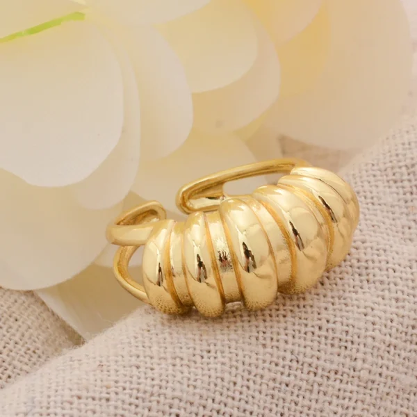 gold wave ring Yellow Color Christmas Gifts - Image 3